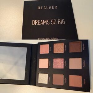 RealHer Eyeshadow Palette with Rich Pigments